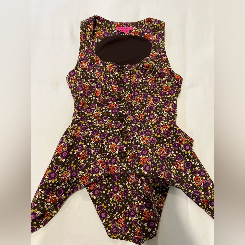 Betsey Johnson floral bustle top